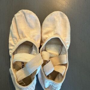 So Danca Brand Ballet Shoes - Size 12